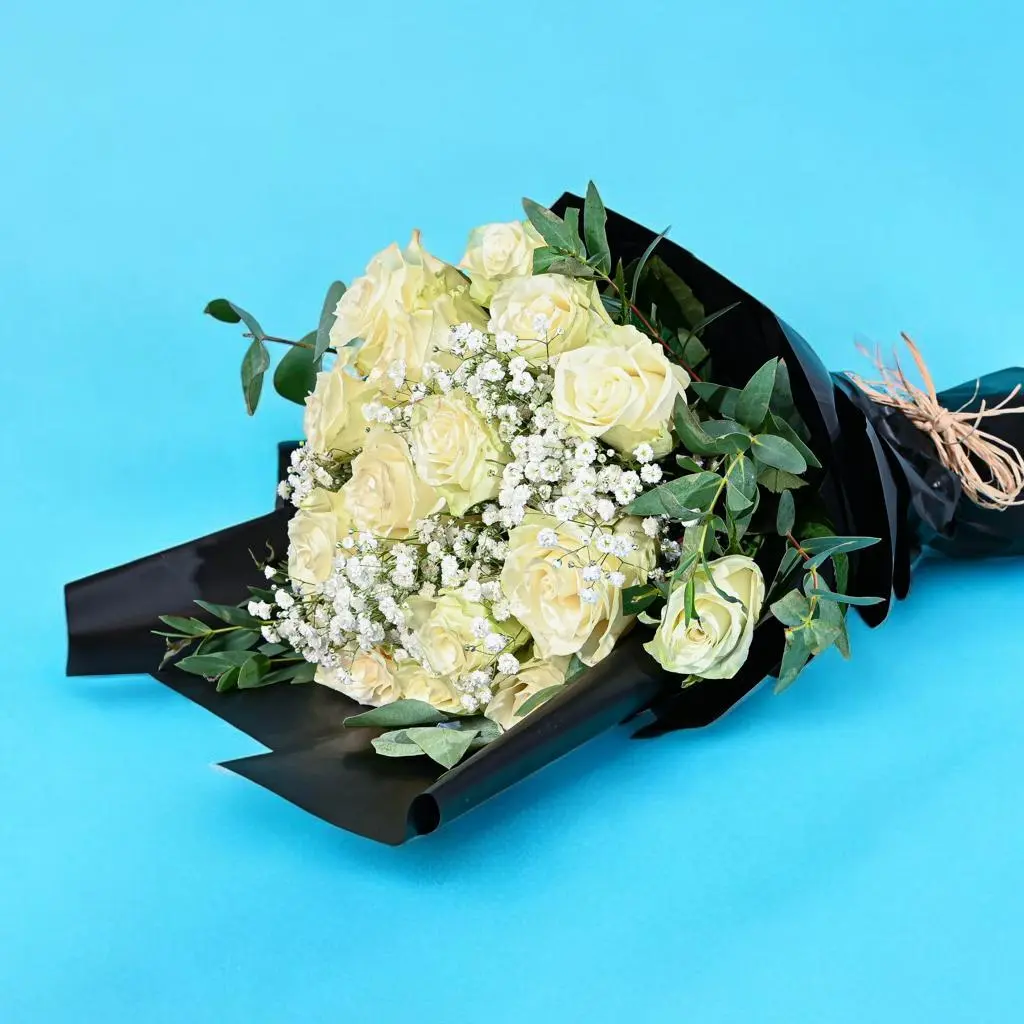 White Rose Clarity Bouquet 0045